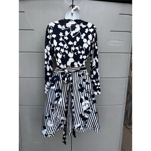 DVF Diane von Furstenberg AMELIA Floral Stripe Wrap Dress Sz 8 FLAWS Preppy Silk - Picture 5 of 14